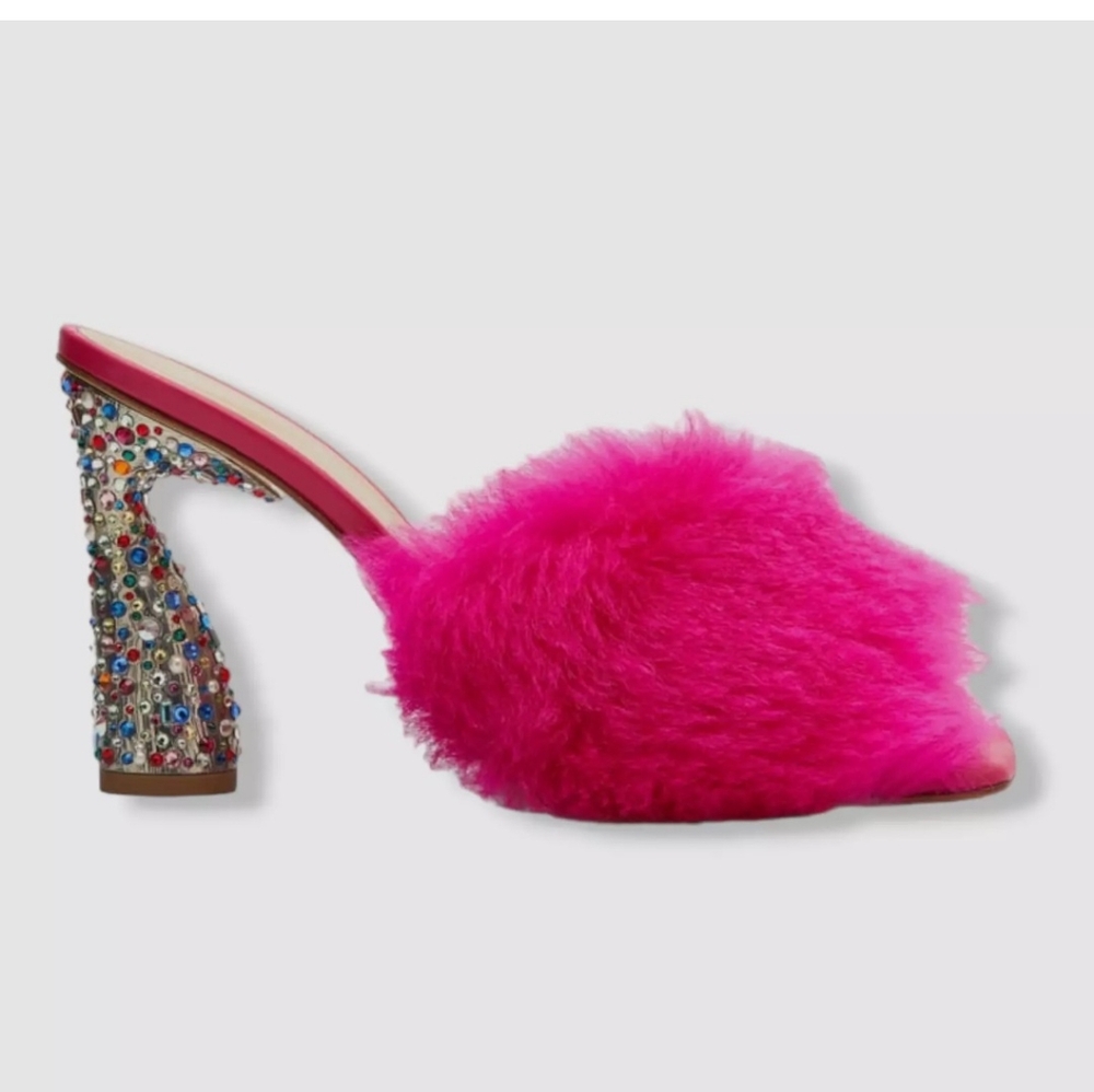 Shoe - Picture 4 of 6